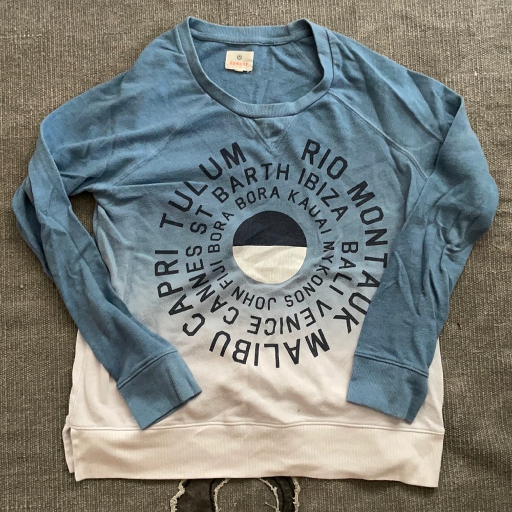 Sundry blue-gradient sweatshirt size “2”
